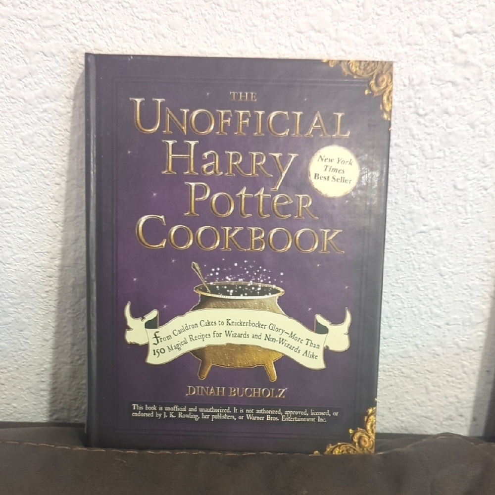 The Unofficial Harry Potter Cookbook - Purple